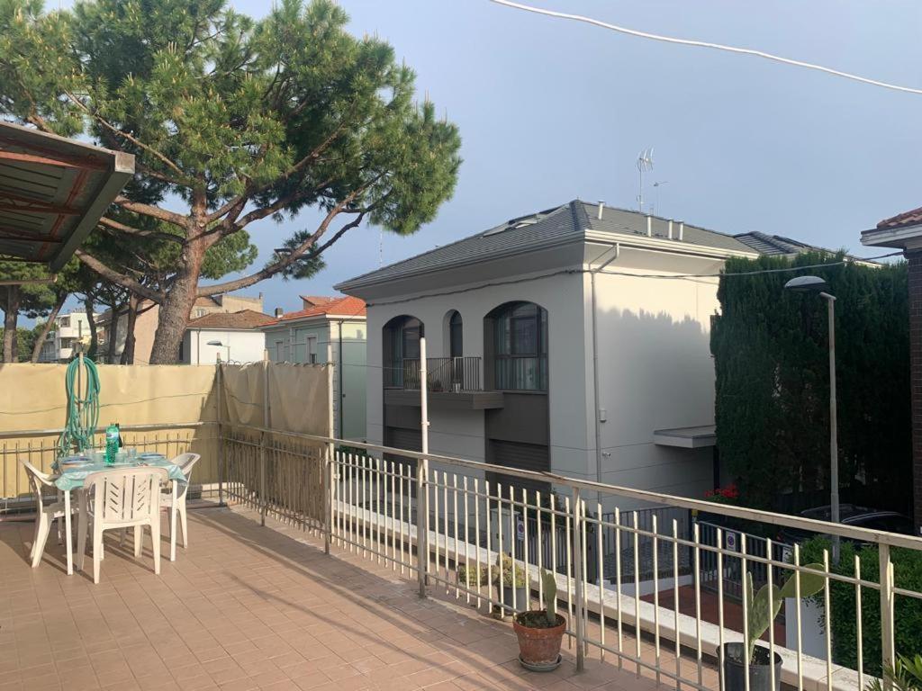 Appartamento Betti, San Giuliano Mare Rimini Esterno foto